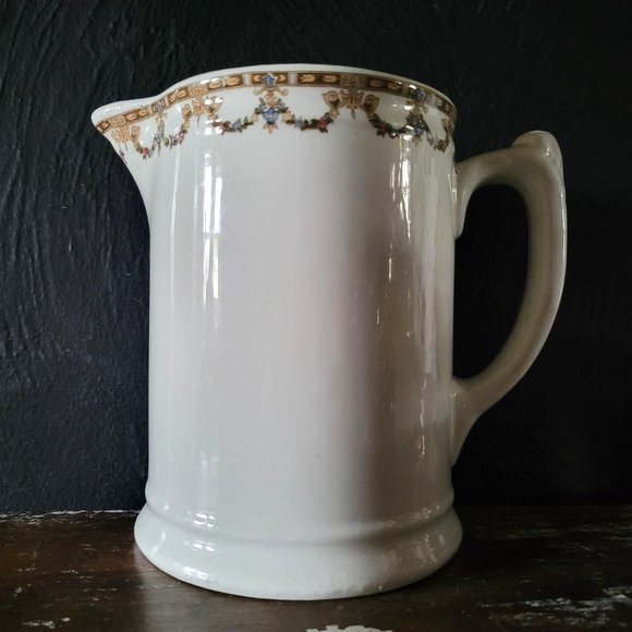 Antique John Maddock & Sons Vitrified Pitcher c 1896-1906, Munderloh & Co. - Picture 1 of 10
